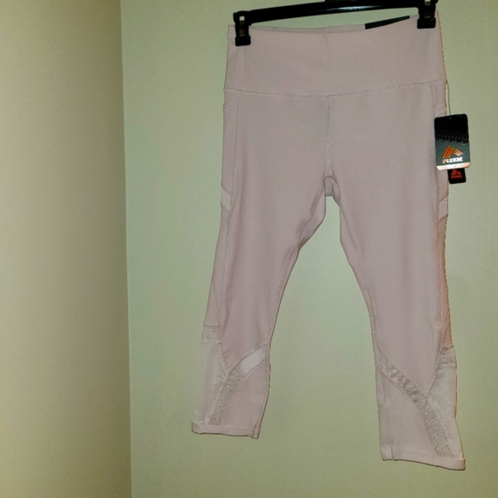 Women's RBX "Capri with Me" Leggings